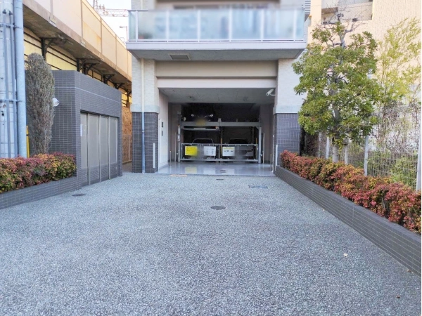 エヌヴィ逆瀬川
