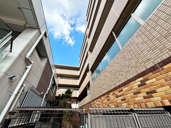 アルファステイツ仁川駅前