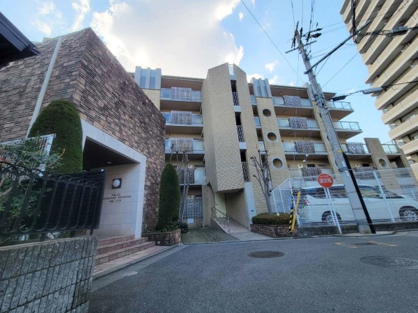 パレ宝塚中山ファインスティ