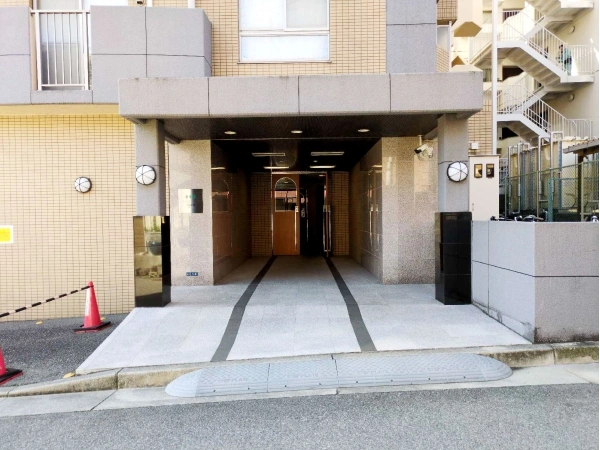 ネバーランド宝塚小林