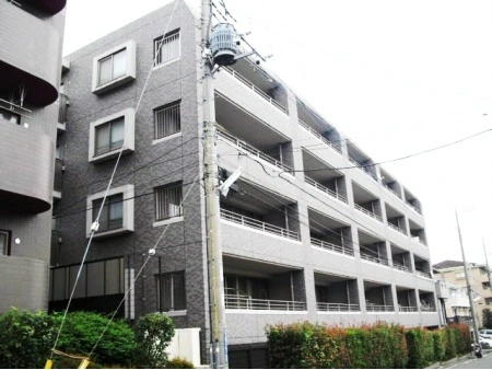 ルシオン仲町台