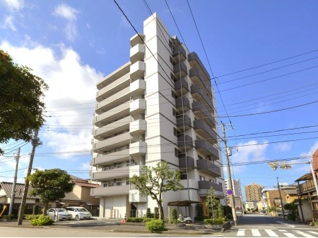 クイーンズレゾン千葉県庁前
