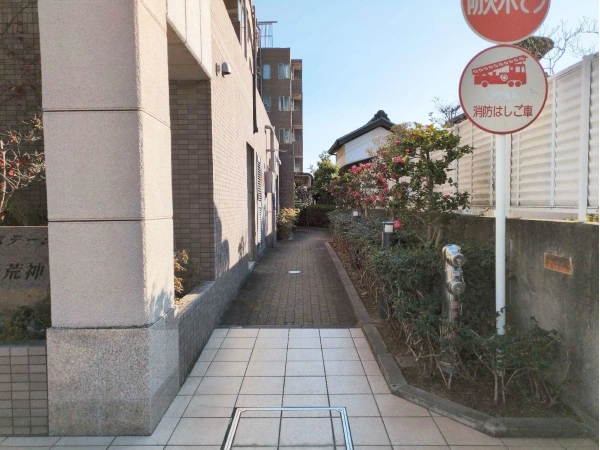 ディアステージ宝塚清荒神 敷地内