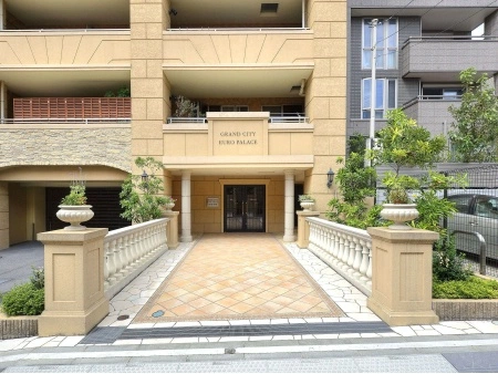 グランシティユーロパレス浦和岸町
