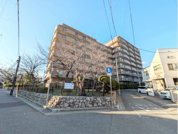 グランドール逆瀬川