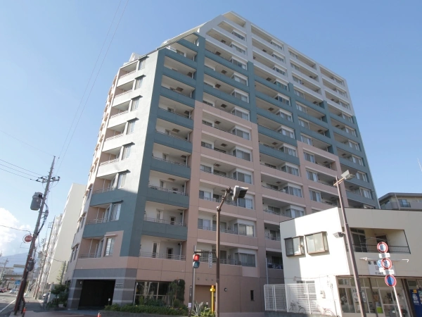 ラヴィドール本厚木サザンマーク