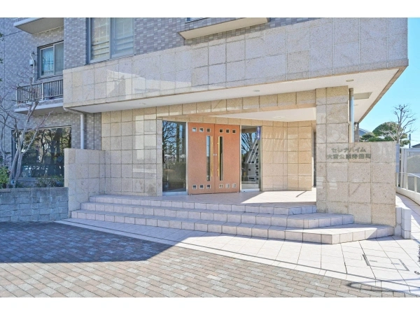 セレナハイム大宮公園寿能町
