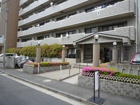 リベルテ横浜西口
