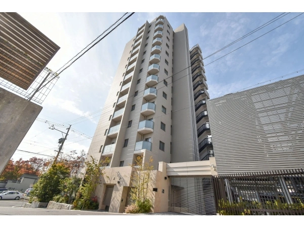 プラウド名東一社