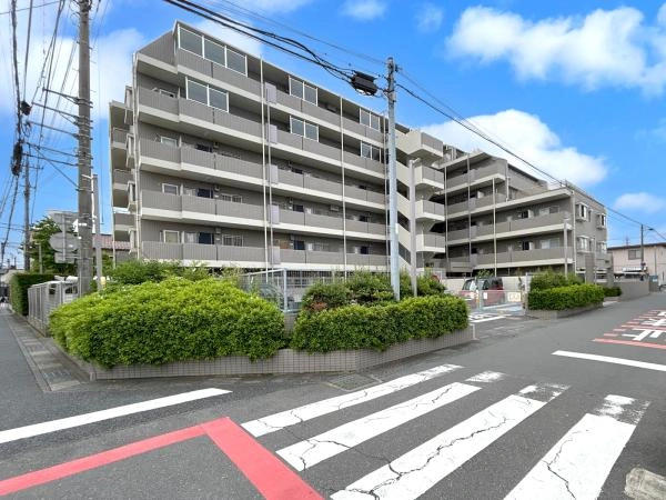 ダイヤモンドメゾン大宮日進1