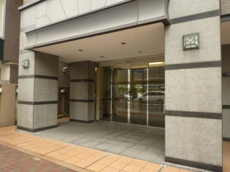クリオレミントンハウス山下公園