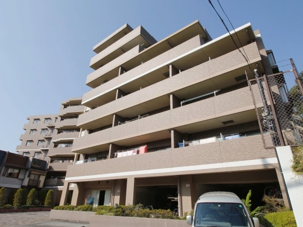 フェイム本郷台南