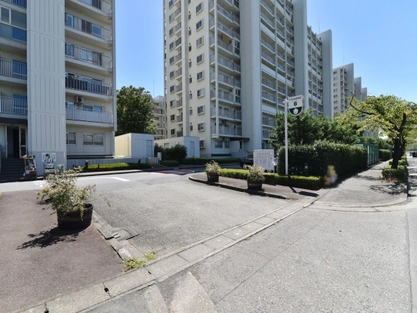 志木ニュータウン中央の森参番街