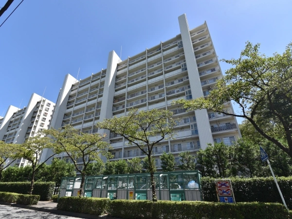 志木ニュータウン中央の森参番街