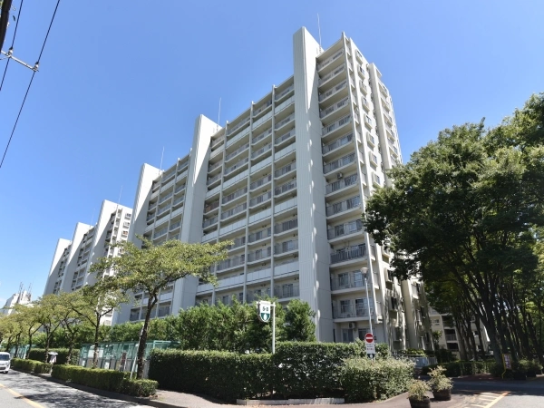 志木ニュータウン中央の森参番街