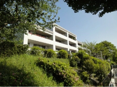 クリオレミントンハウス横浜山手ロワイヤル