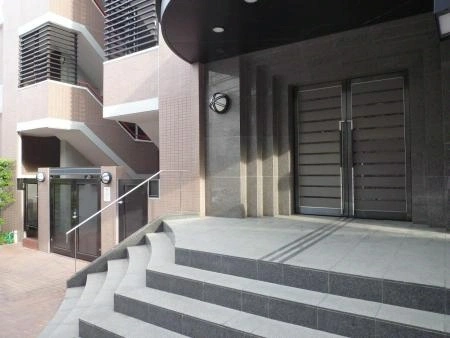 東急ドエル・アルス横浜台町