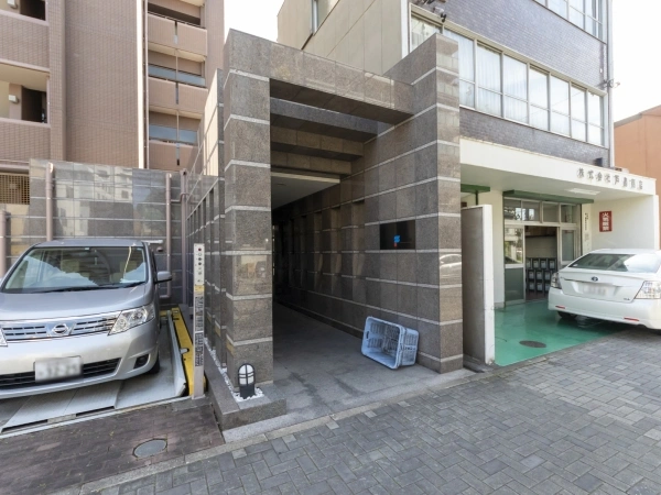 ファミール上前津