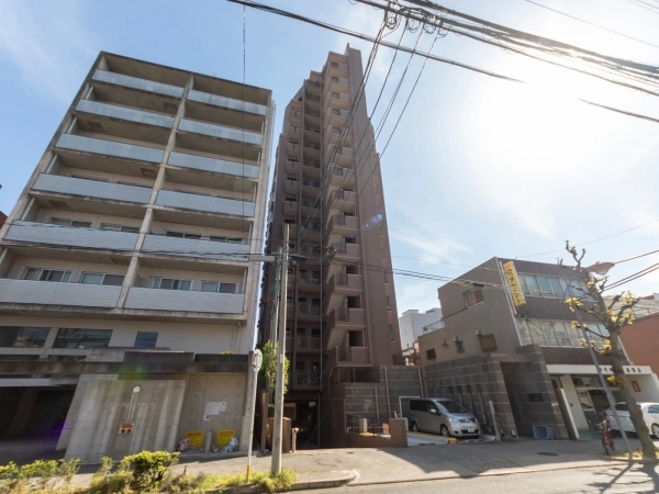 ファミール上前津