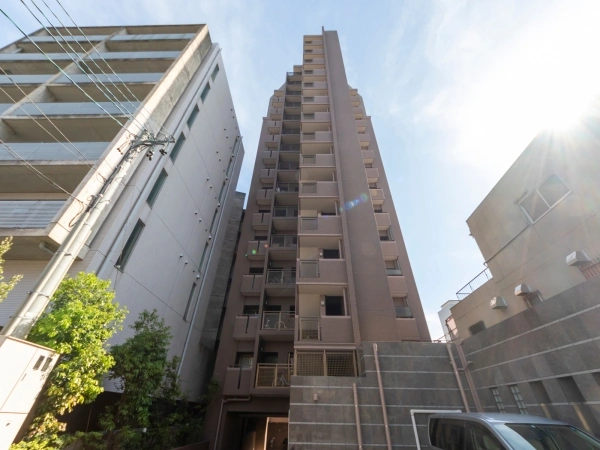 ファミール上前津