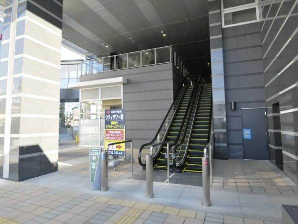 シティタワー蕨 敷地内