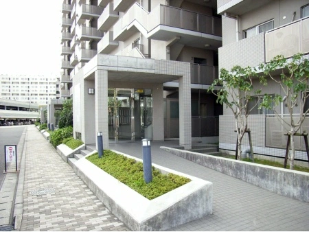 鎌倉岡本ガーデンホームズ