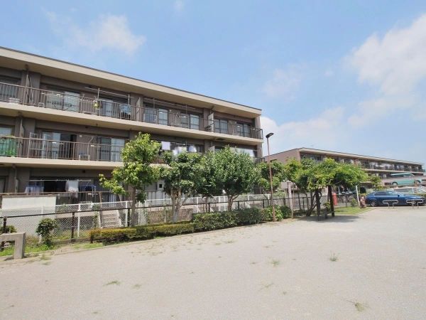 柏ファミールハイツ逆井