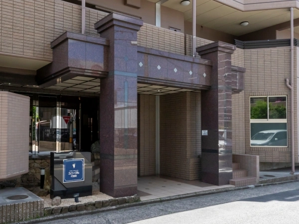 ユニーブル代官町