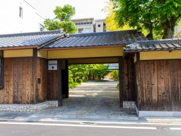 グランドメゾン白壁櫻明荘