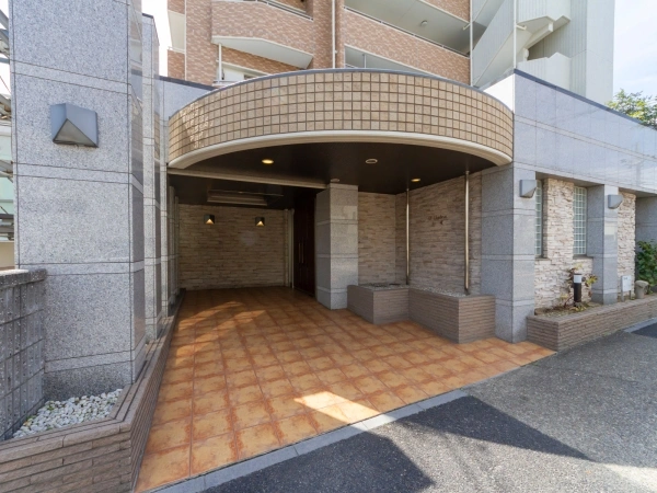 D’クラディア川名