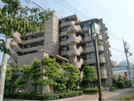 ダイアパレス白鳥親水公園