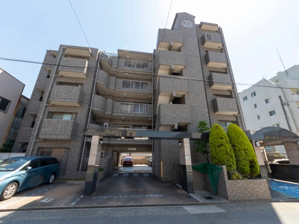 モアグレース川名