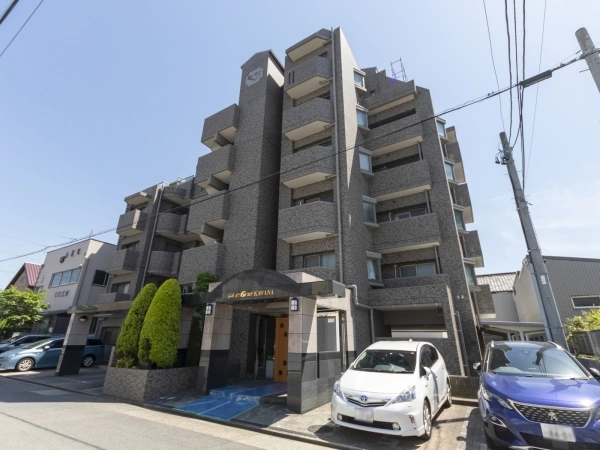 モアグレース川名
