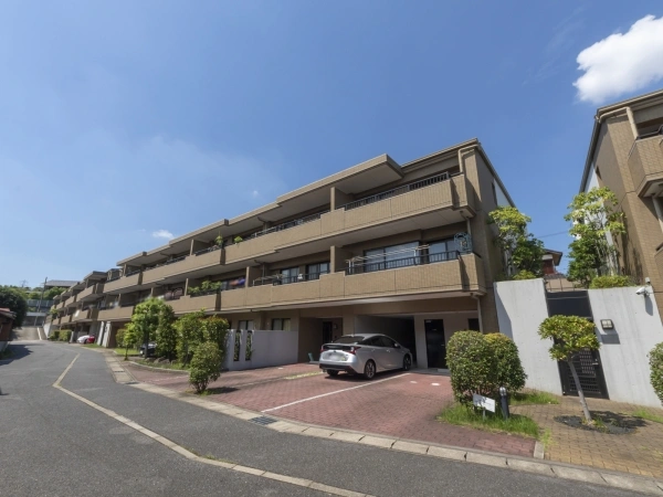 藤和八事ホームズ