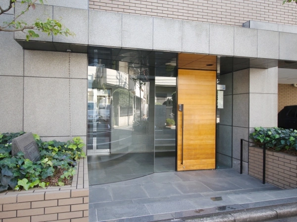 ディアパーク市ヶ谷南町