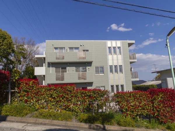 ヴィークオレ弥富ヶ丘