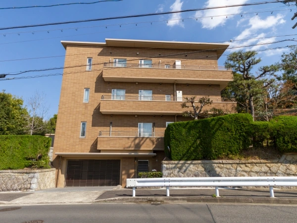 グランドメゾン松栄町