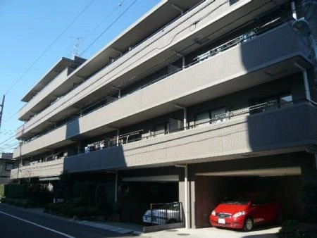 コスモ学芸大学