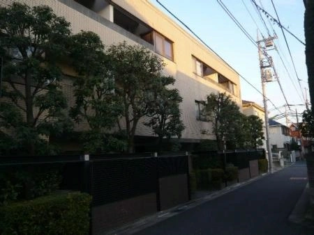 コスモ世田谷下馬マンション