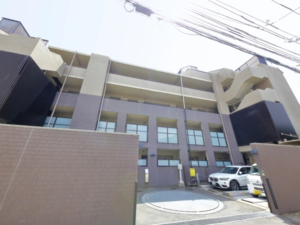 プラウド市川大門通り
