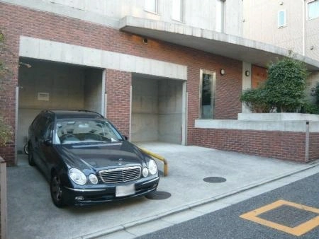 スカーラ学芸大学
