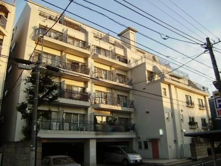 ハイツ鷹番