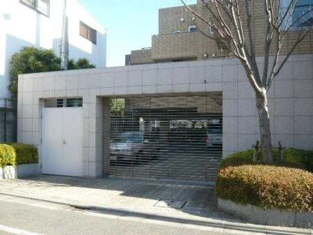 碑文谷ヒルズいしぶみ桜通り
