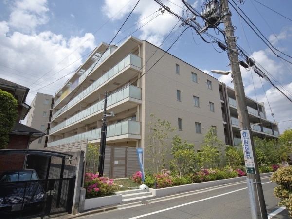 グローリオレジデンス町田中町