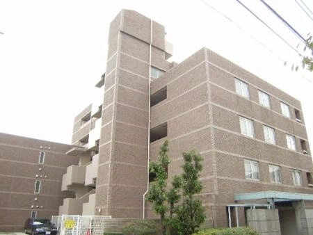 ラアルクス鷹番