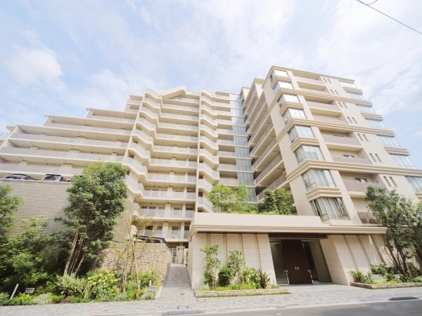 ヴェレーナシティ　東京イーストガーデンズ