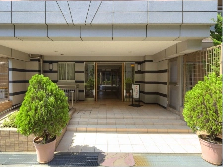 ライフピア東川口