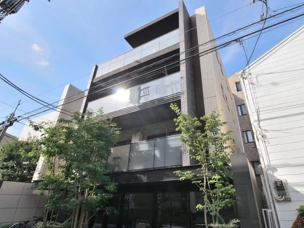 オープンレジデンシア表参道神宮前ザ・ハウス