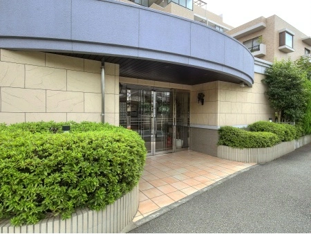 リーベスト国立
