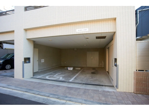 ブランズ三鷹